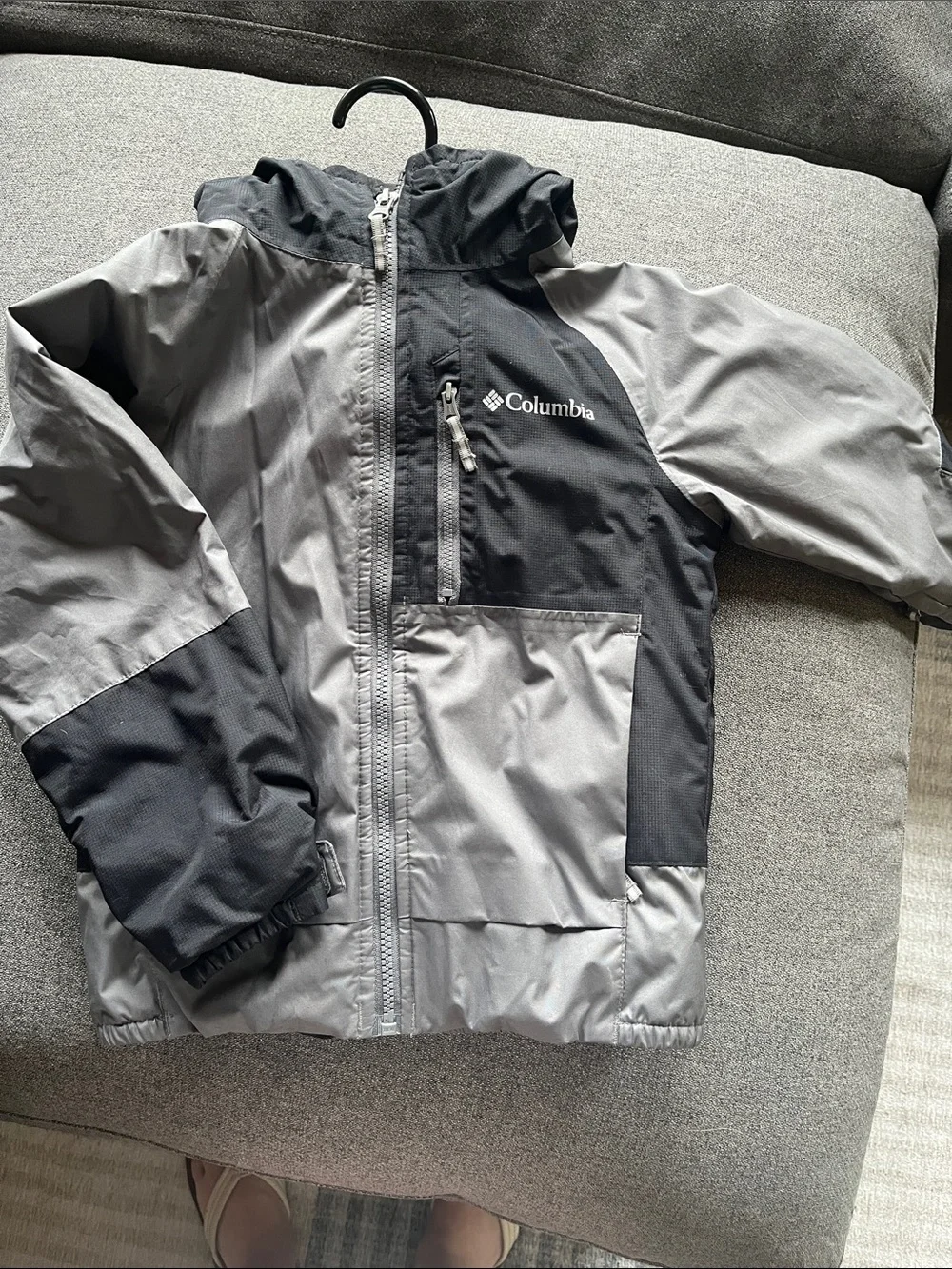 Columbia Kids Hooded Jacket in Gray and Black